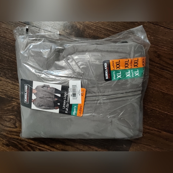 New! Gray Hoodie Sweatshirt Kirkland Signature Men/Women Size L/XL Or XL/XXL NWT - Picture 13 of 16